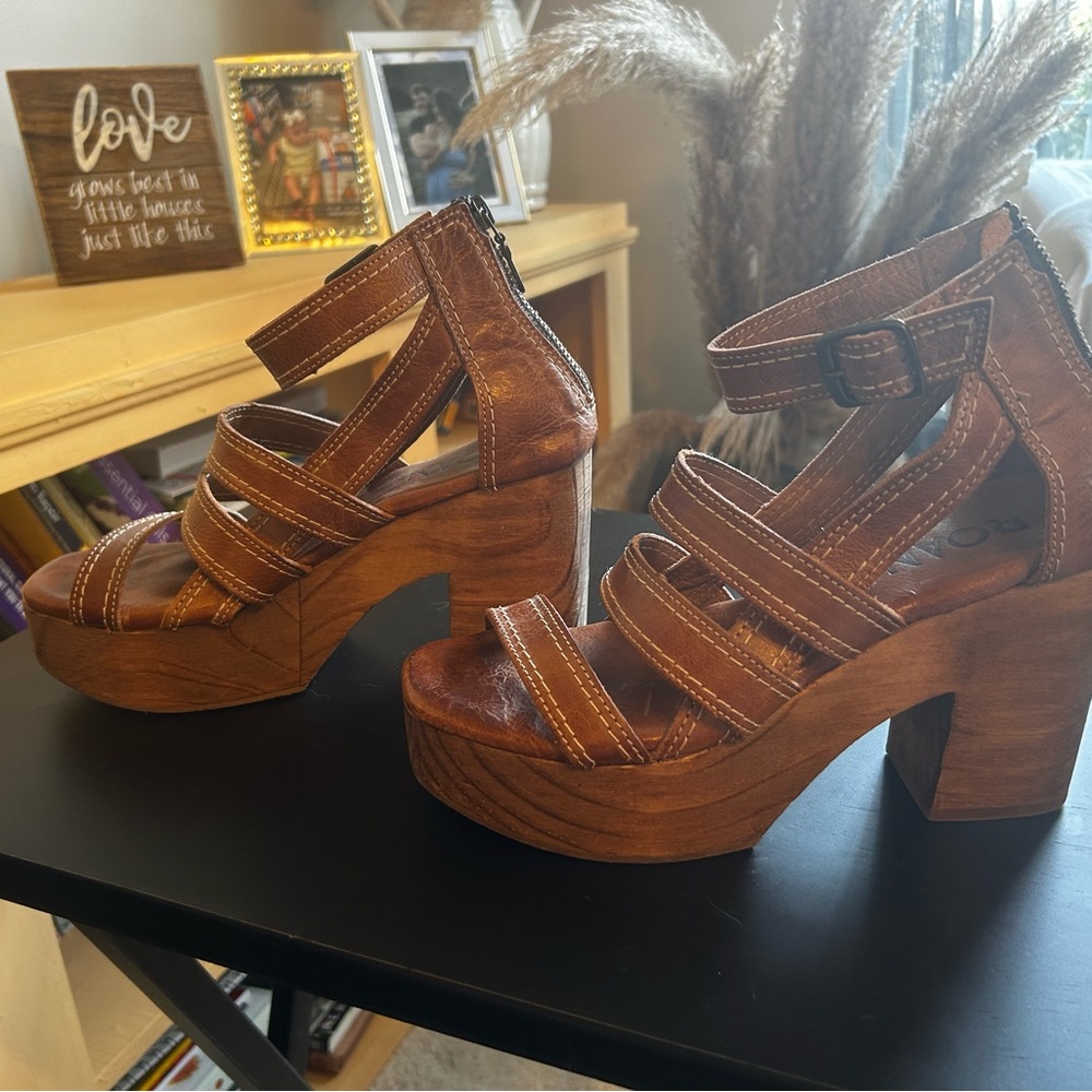 Roan by Bedstu Heels/Clogs